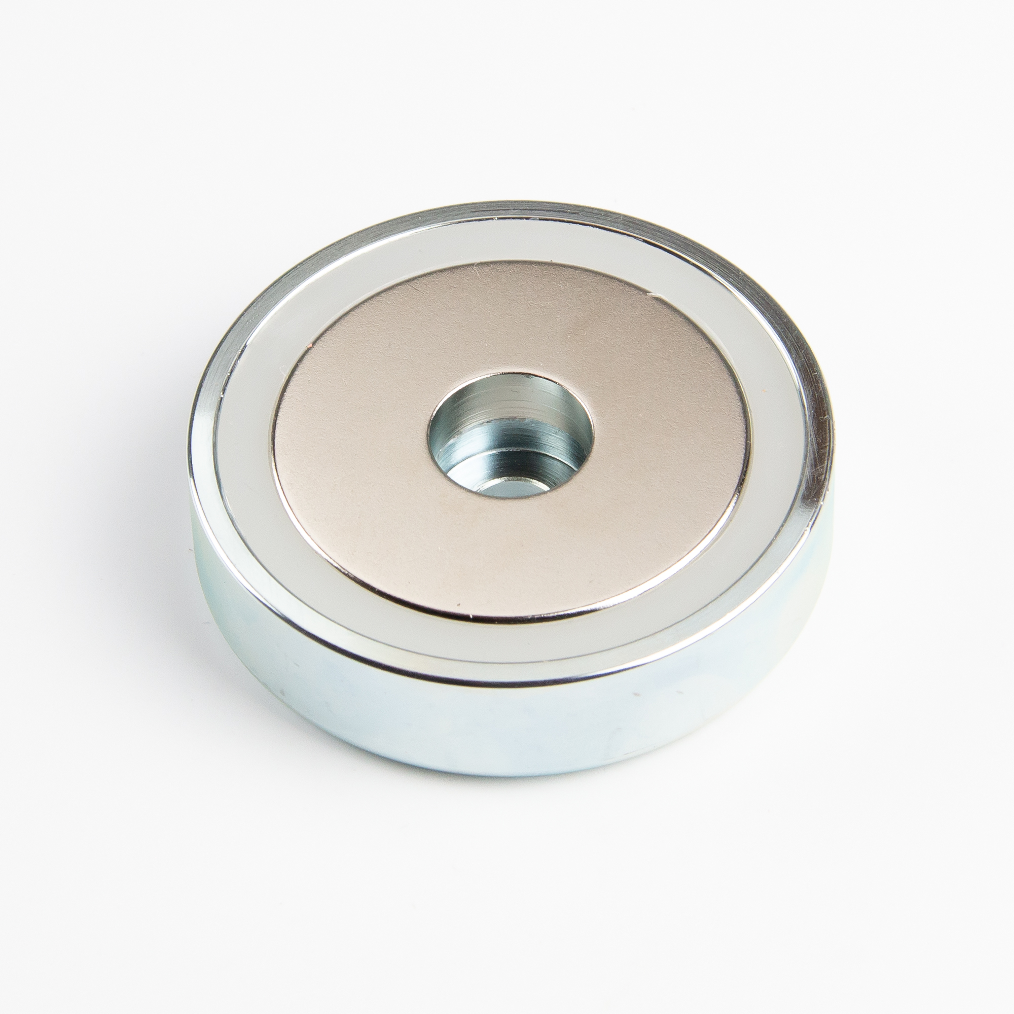Neodym Topfmagnet Ø60x15mm mit zylindrischer Senkung Haftfläche