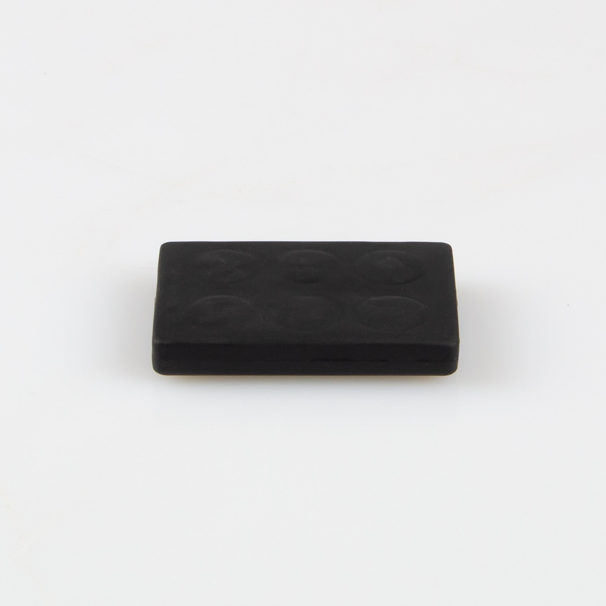 Gummierter Magnet 43x31x6,9mm mit Innengewinde M4 Haftfläche