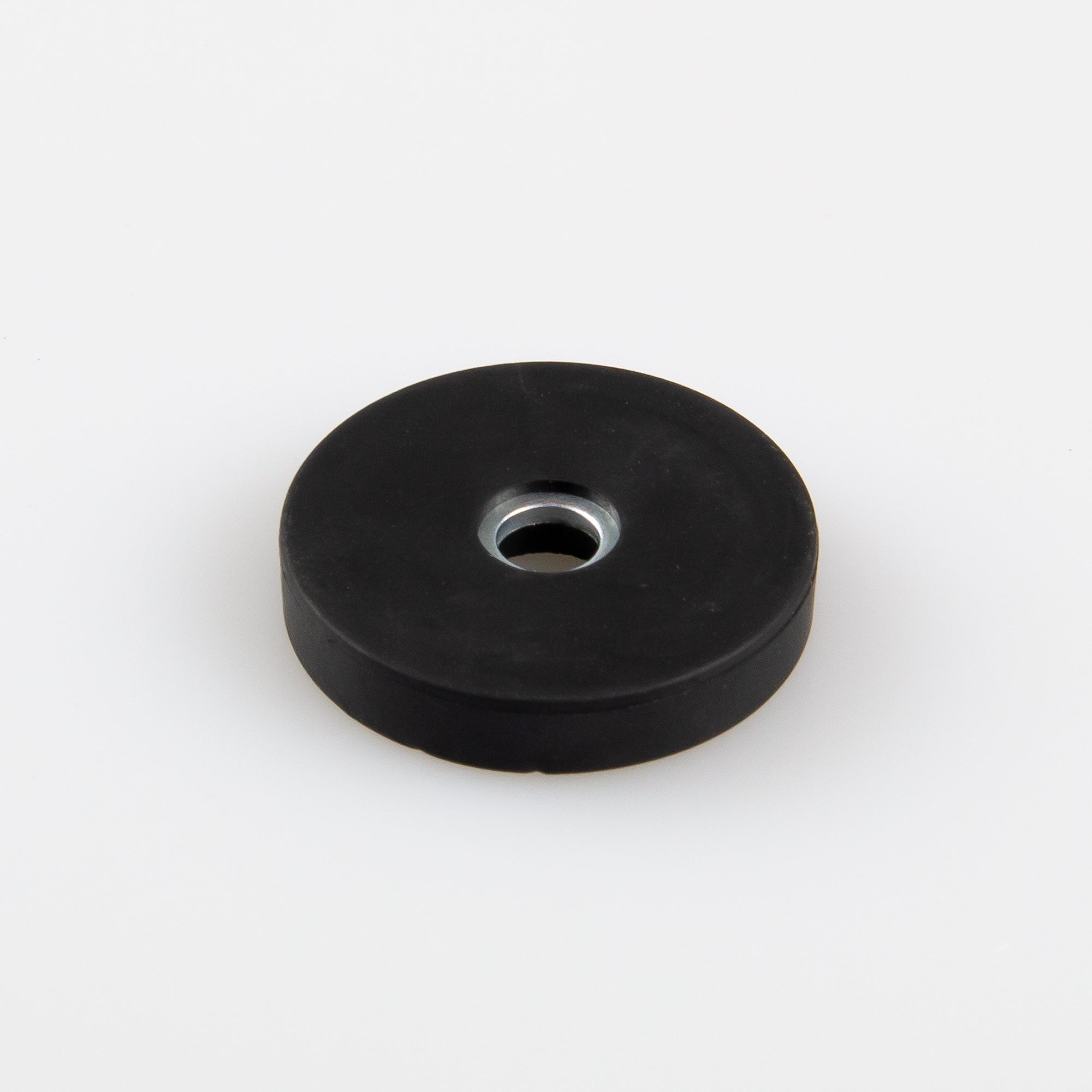 Gummierter Magnet Ø31x6mm mit zylindrischer Senkung