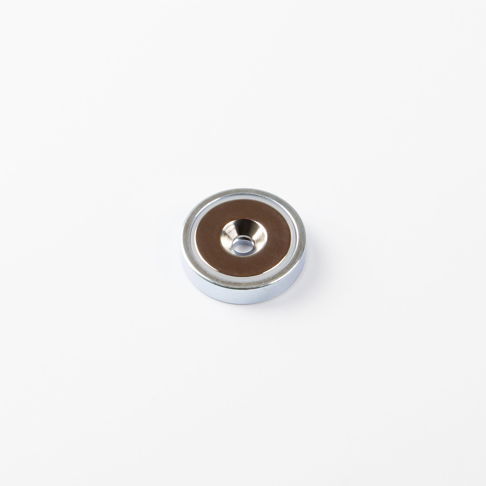 Neodym Flachgreifer Ø32x7mm mit konischer Senkung Haftfläche