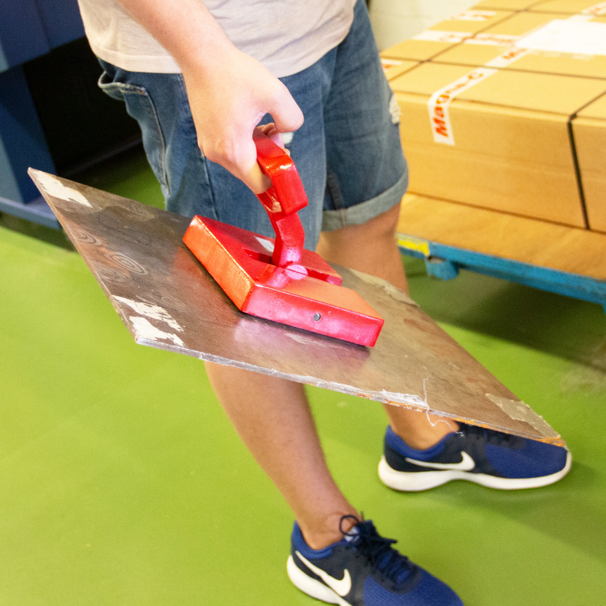 Handschwenkmagnet 160x180mm Anwendung