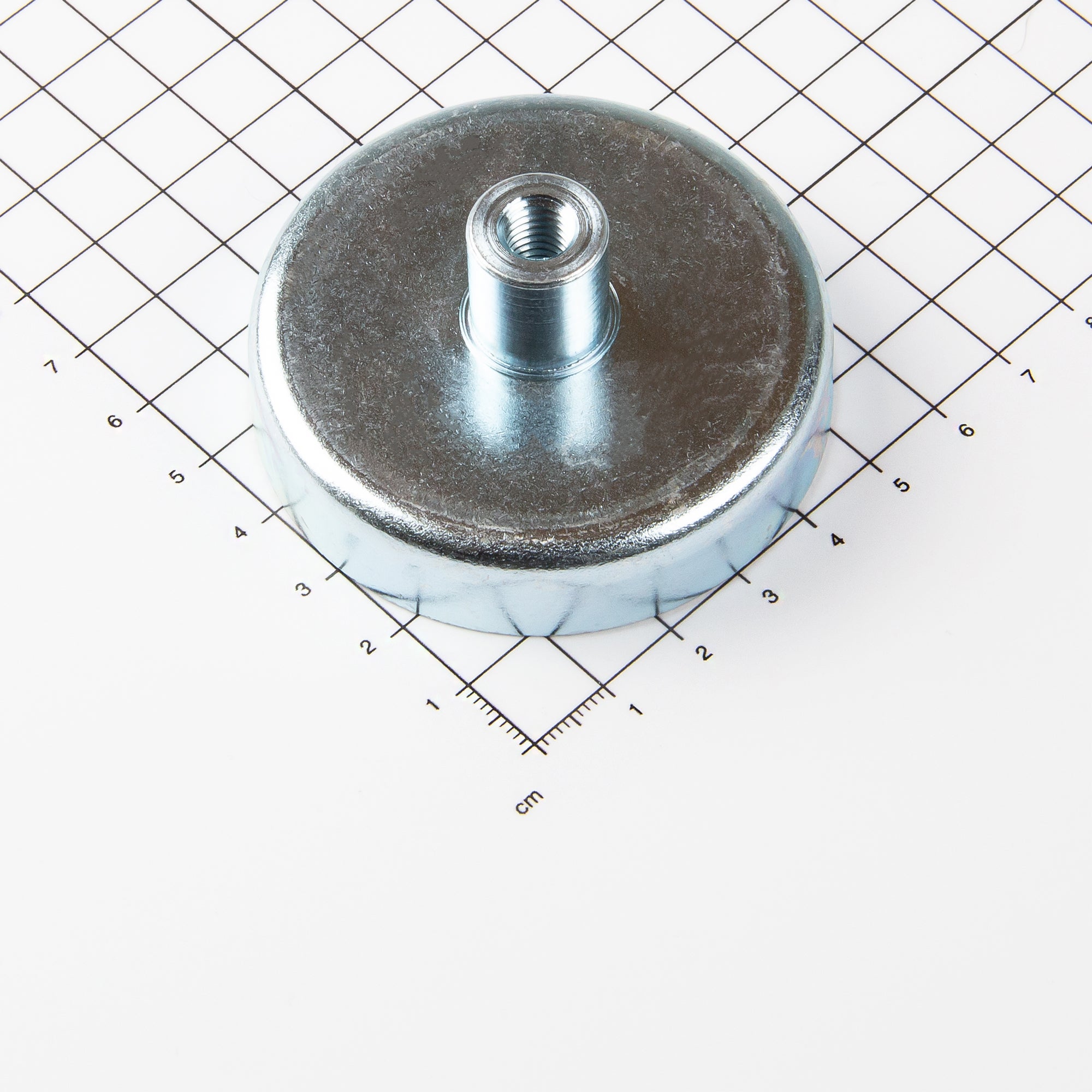 Ferrit Flachgreifer mit Gewindebuchse M8 Ø63x30mm